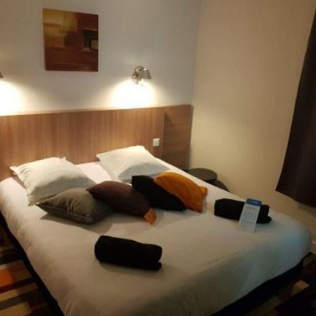 Kyriad Direct Agen Castel Culier Castelculier Extérieur photo